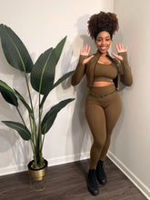 Load image into Gallery viewer, Luxe Cropped Jacket (Olive Green)